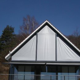 Sonnenschutz 31-Dreieckstoren-Soltis